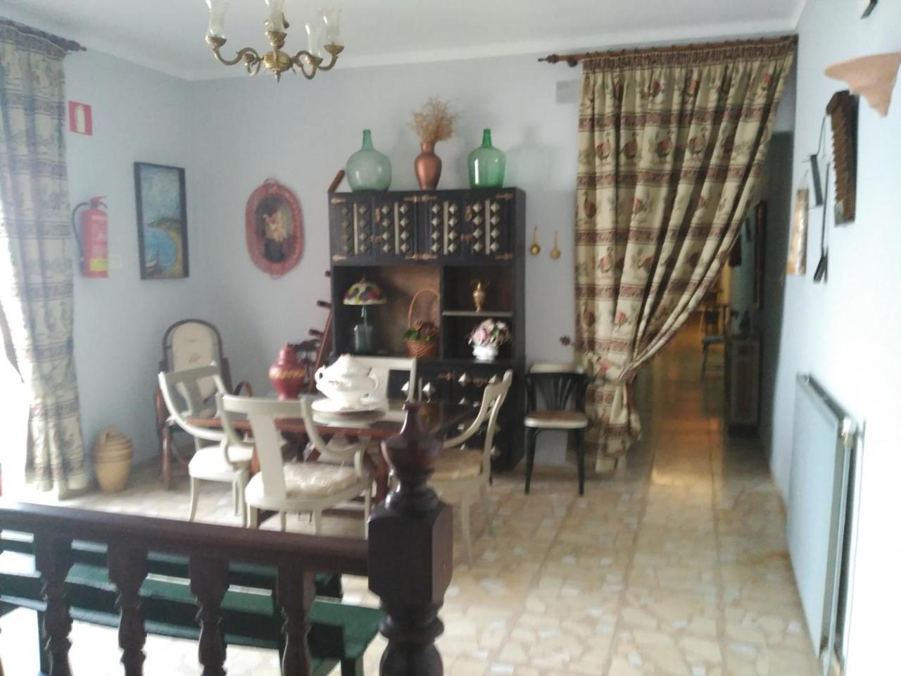 Hostal Restaurante Milan II San Clemente  Buitenkant foto